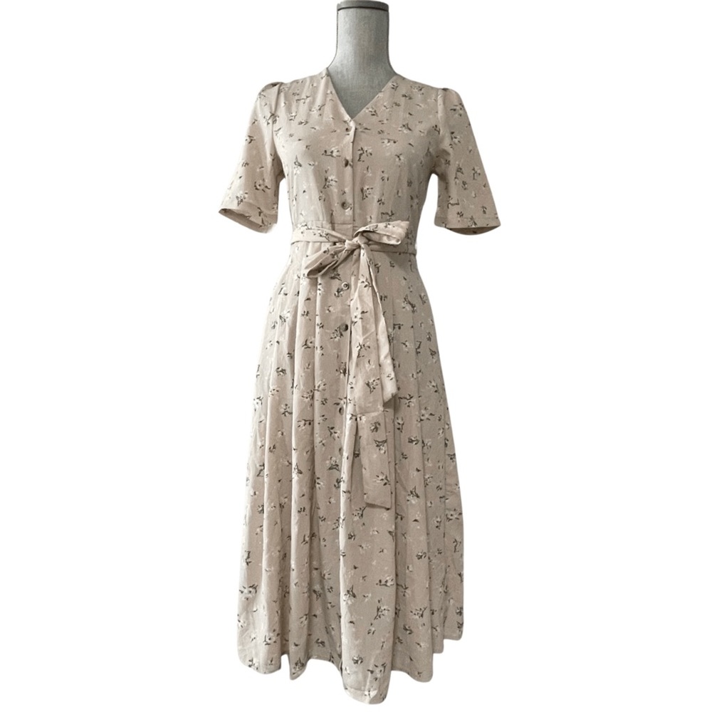 Oak + Fort shirt sleeve floral puff shoulder midi dress in beige